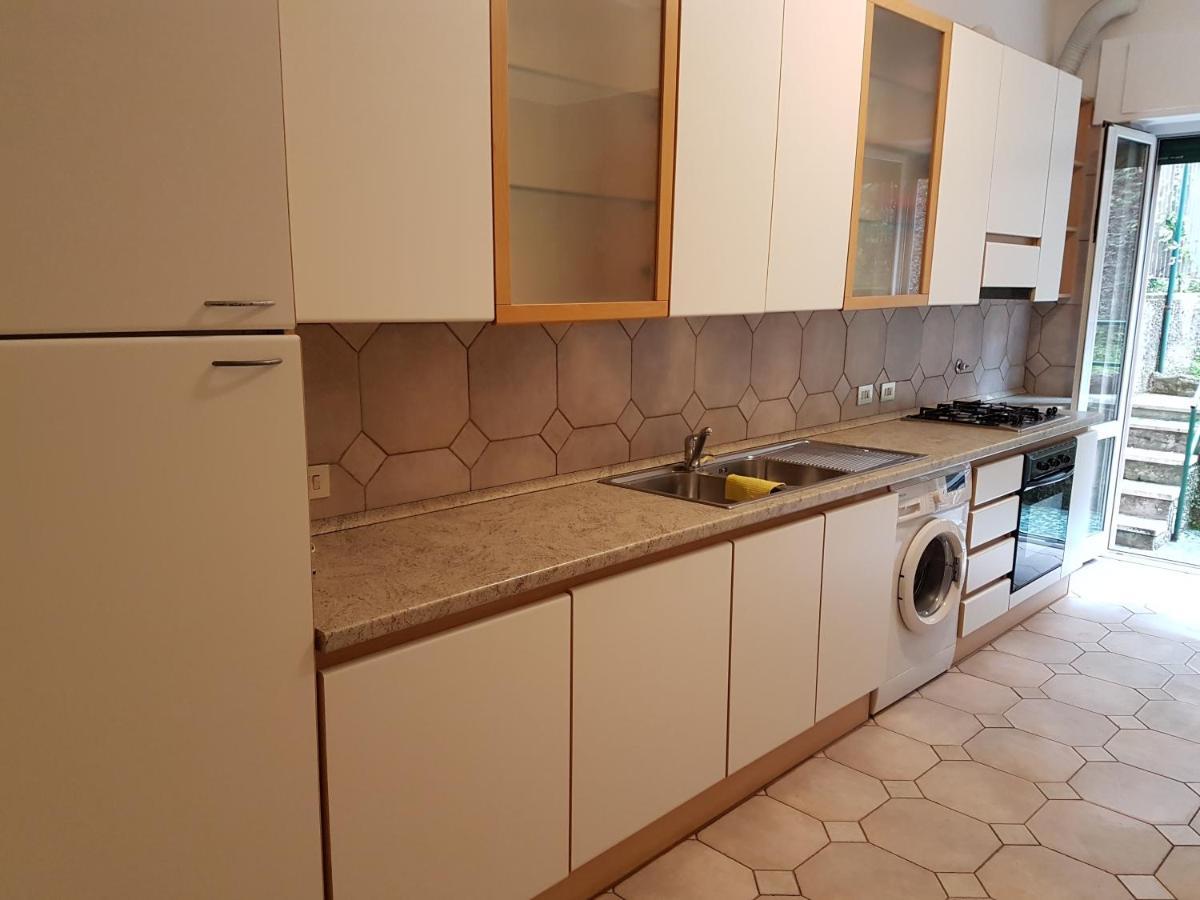 La Casa Di Ari Vicinissimo Ospedale Gaslini Genova Apartment Exterior foto